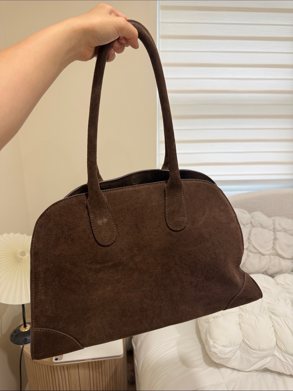 COS small studio bowling bag - suede brown - Picture 4 of 8